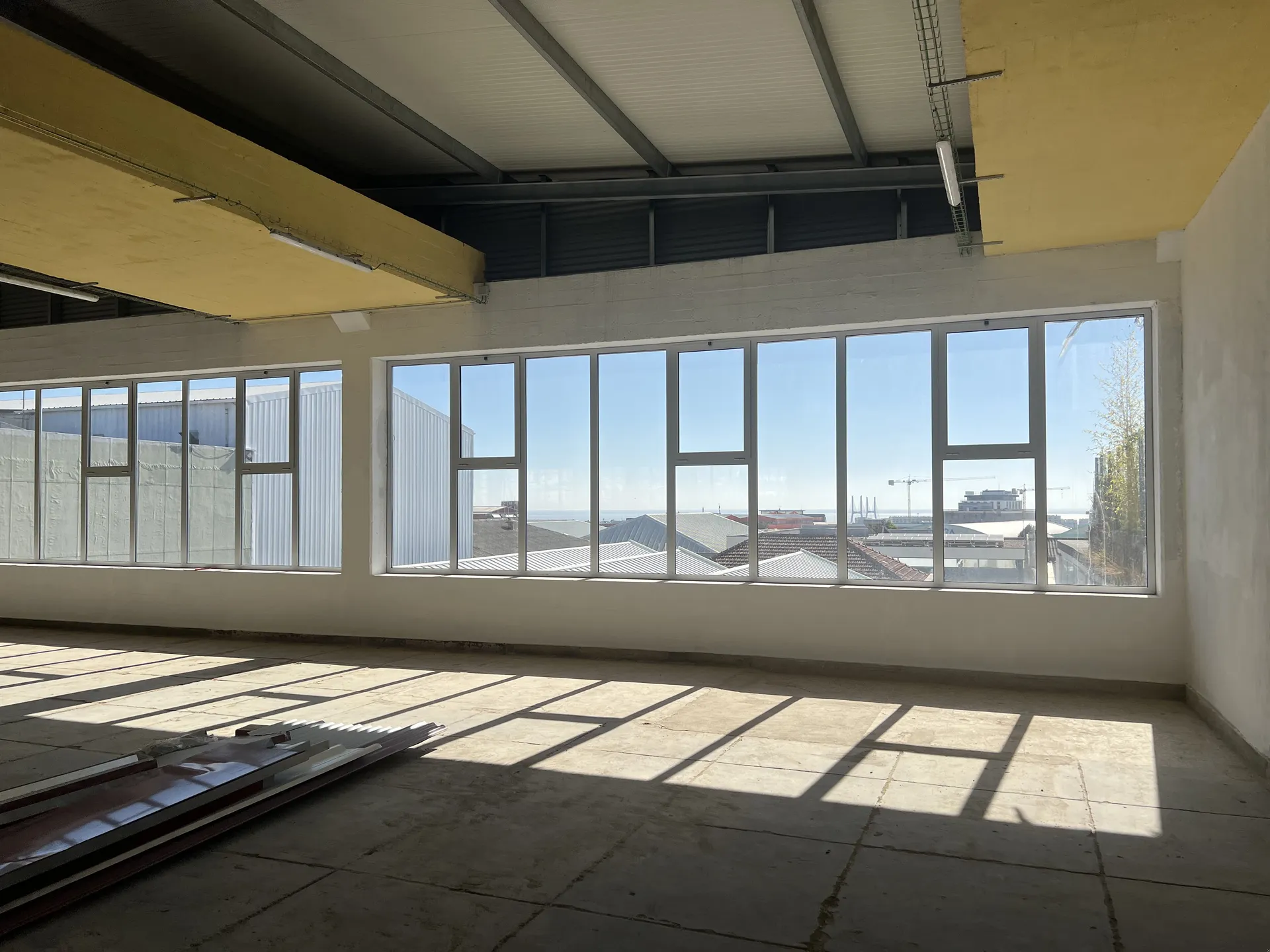 Rua 1 de Maio 16 - B 3