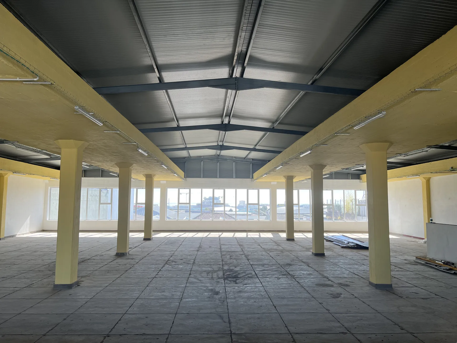 Rua 1 de Maio 16 - B 1